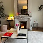 Elegant Apartment Paris Opera